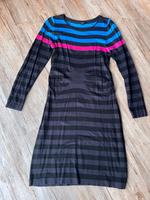 Kleid Strickkleid v. comma, Gr. 40, sehr gut erhalten Kr. München - Hohenbrunn Vorschau
