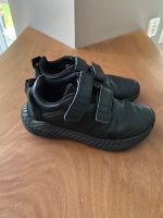 ADIDAS Turnschuhe Klettverschluss, schwarz // 32 Hessen - Dillenburg Vorschau