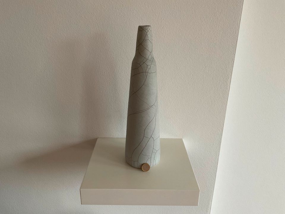 Hohe, skulpturale Vase, Studiokeramik, 80/90er Jahre, Rarität in Dortmund