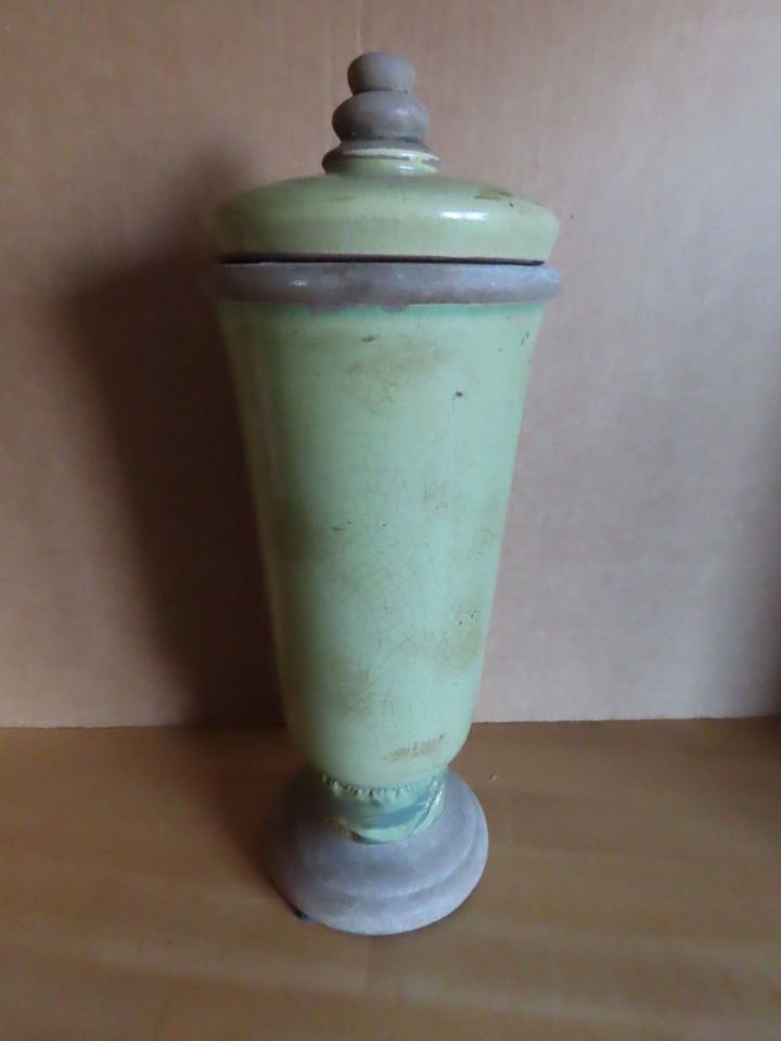 Vase Deckel-Vase auf alt gemacht grün Keramik ca. 26cm hoch in Roth b Hamm
