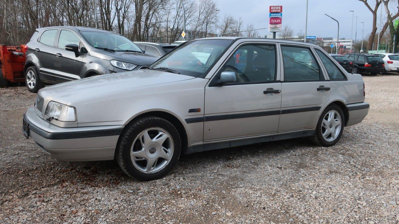 Abbildung des Autos Volvo 440 Automatik