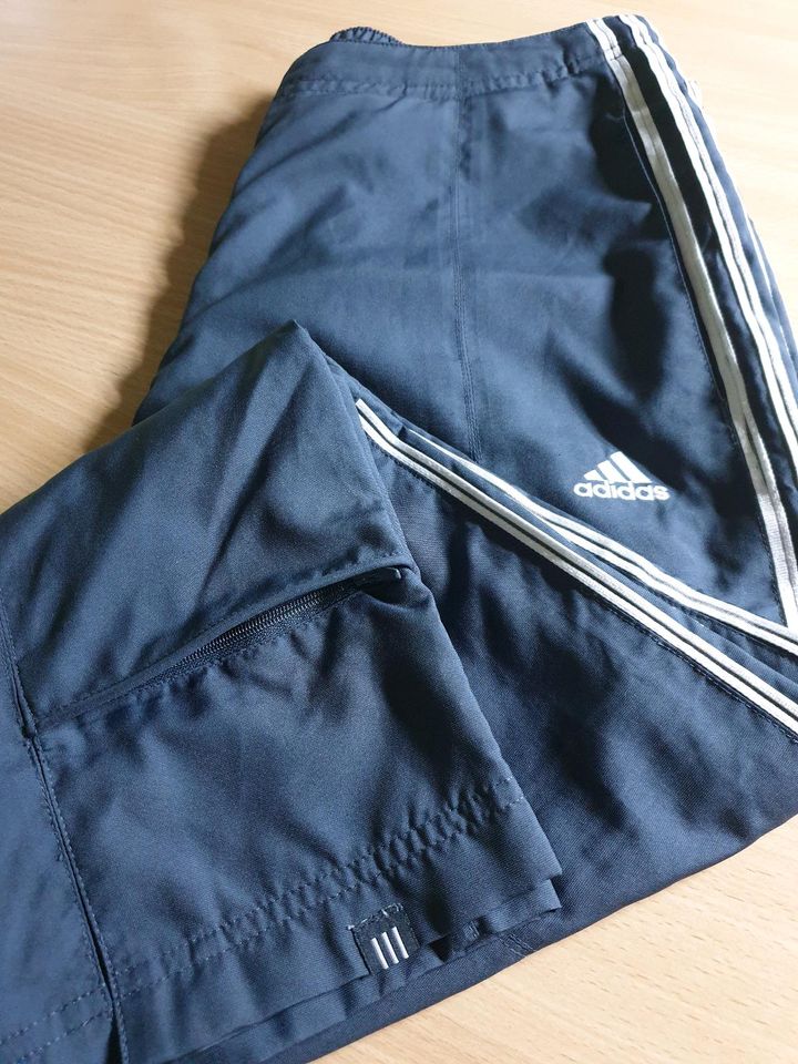 adidas Hose 3viertel lange Größe 40 in Mölln