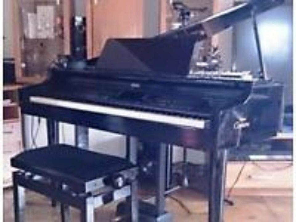 Klavier-Unterricht, ePiano, Keyboard, Akkordeon mit Klavierlehrer in Löhne