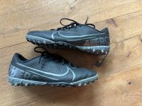 Nike Fußballschuhe, 38/38,5 Nordrhein-Westfalen - Neuss Vorschau