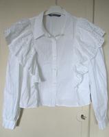 schöne weiße Rüschen-Bluse, Trachten-Bluse, ZARA, S-38/40 100%BW Köln - Porz Vorschau