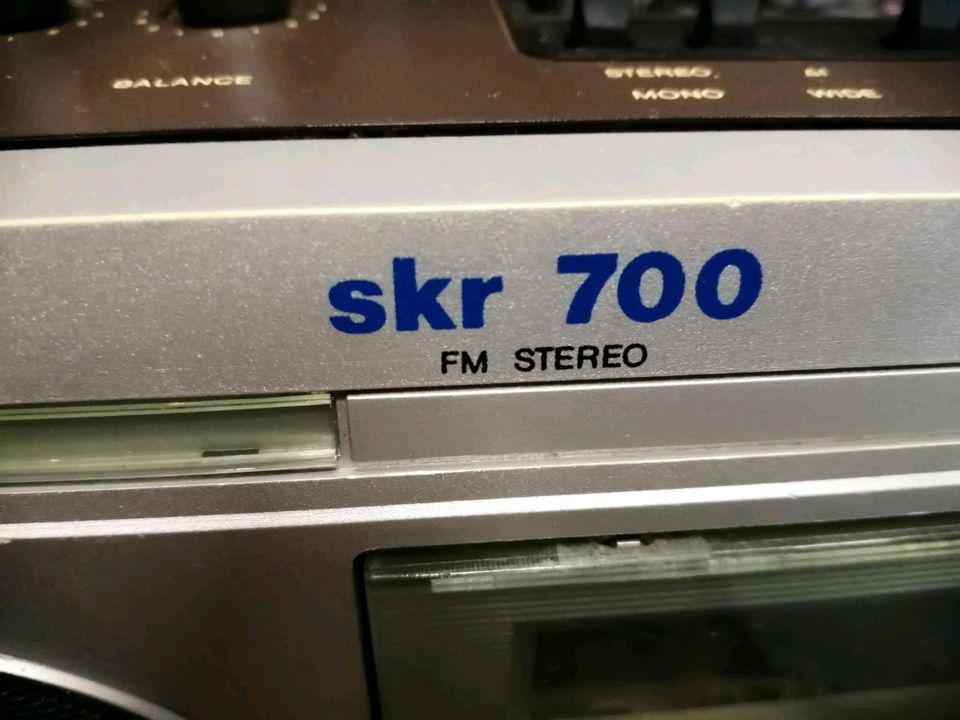 RFT SKR 700, Radio-Cassetten-Recorder mit NEUEN Antriebsriemen!! in Berlin