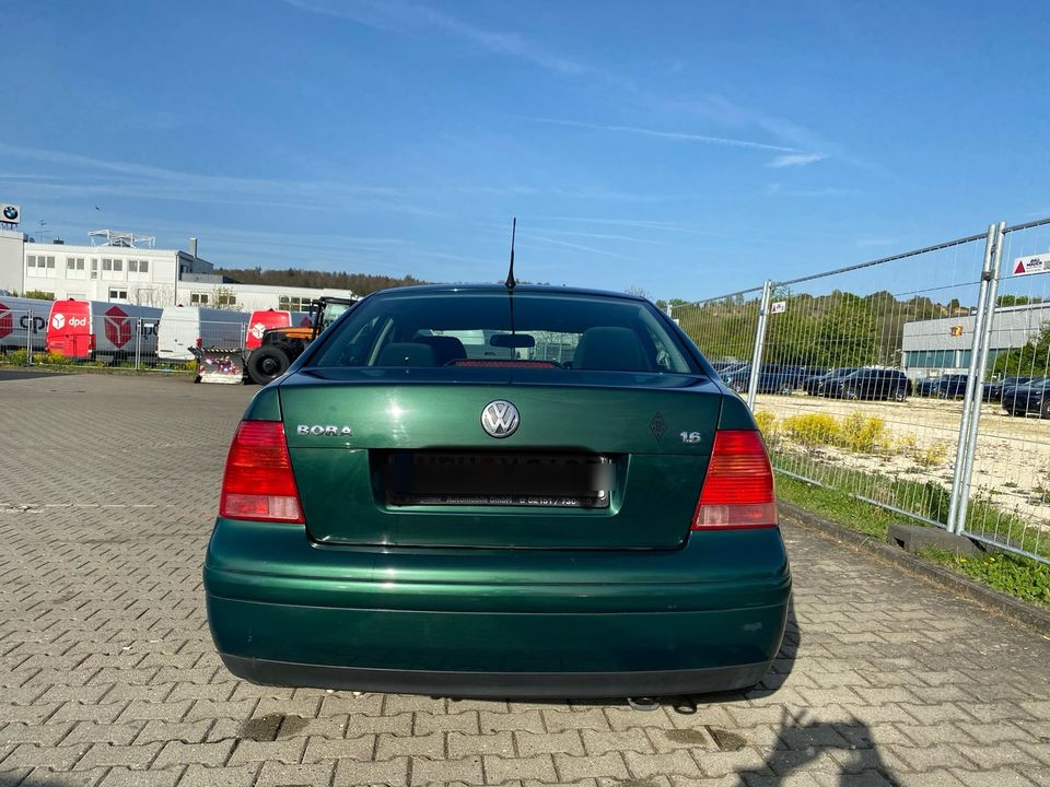 VW Bora  Tüv bis Mai 2025 in Heidenheim an der Brenz