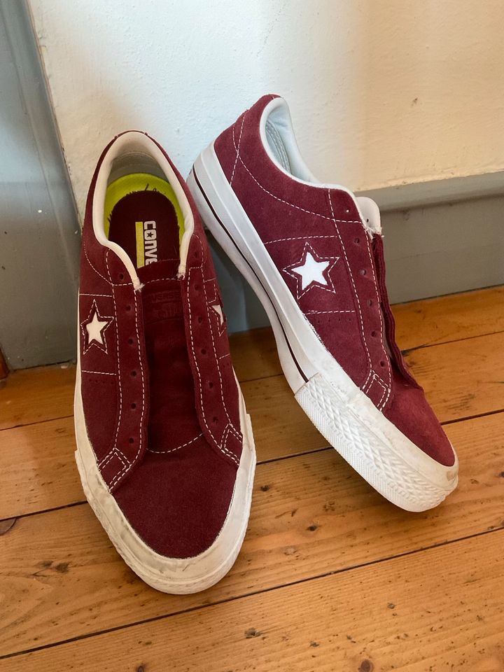 CONVERSE ALL STAR 39,5 dunkelrot sneaker retro classic in Weingarten (Baden)