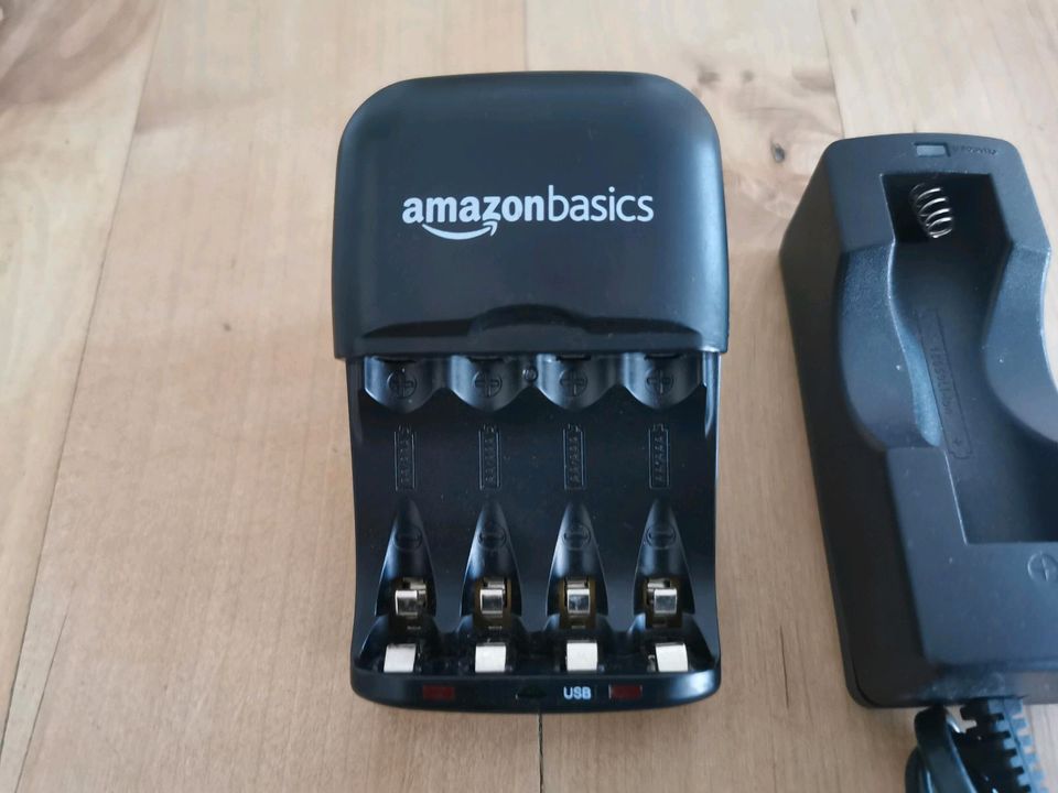 Amazon Basic Ladegerät AA, AAA und 18650 Lipo Batterie, Akku in Berlin