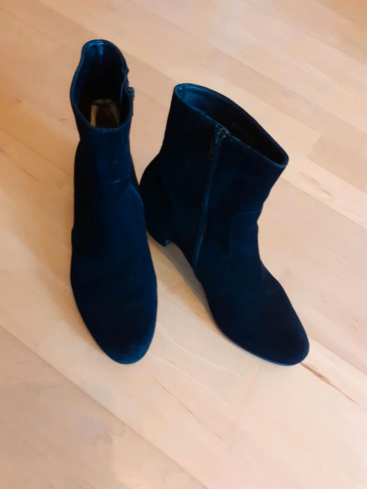 Stiefeletten Damen schwarz Hassia Gr 6,5 in Freiburg im Breisgau