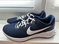 Dunkelblaue neue Nike Schuhe Größe 44 Dithmarschen - Heide Vorschau