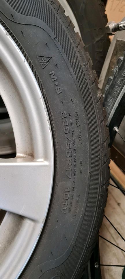 Winterreifen auf Alufelgen 225/55 R17 in Pocking