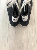 Original Adidas Chuks Gr. 38 38/5 Hessen - Gießen Vorschau
