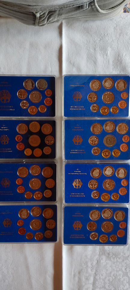 Neue DM-Umlaufmünzen (PP Spiegelglanz) 1981-1988 in ungeöffn. OVP in Wettenberg