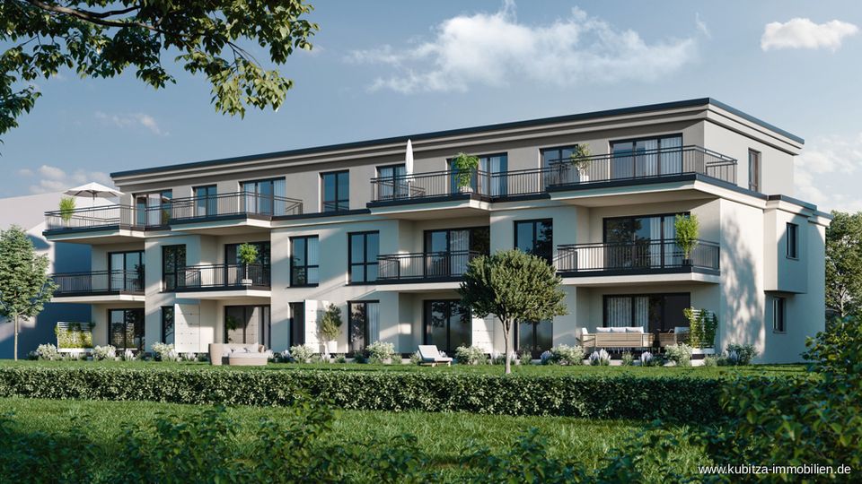 Exklusive EG Wohnung 4,5 Raum, mit 156 qm, Terrasse mit 47 qm, Gartenanteil, Tiefgarage und Aufzug! in Ratingen