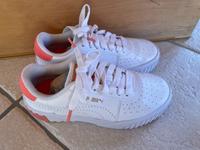 Puma Cali weiß / aprikot Größe 36 Wie NEU ! Bayern - Großwallstadt Vorschau