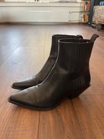 Damen Cowboy-Stiefelette aus Kunstleder ZARA Größe 37 Nordrhein-Westfalen - Lünen Vorschau