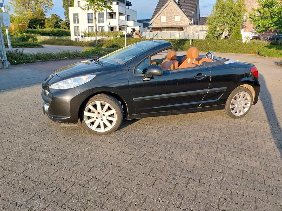 Peugeot 207cc cabrio in Düren