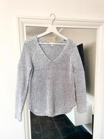 H&M Pulli Pullover Strickpulli Grobstrick Weiß Blau Babyblau S Hessen - Burghaun Vorschau