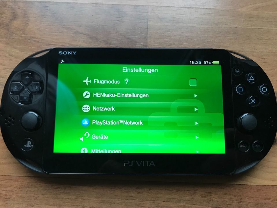 PlayStation Vita / PS Vita 64GB Henkaku in Daun