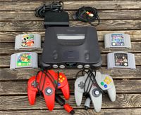 Nintendo 64 mit Controller und Spiele Niedersachsen - Wedemark Vorschau