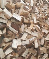 Trockenes Fichtenbrennholz aus Privatwald auf Wunschlänge Hessen - Herborn Vorschau