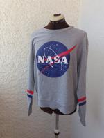 Langarm Shirt Divided H&M grau Druck rot blau weiß M 40 NASA ❤️ Kr. Altötting - Burgkirchen Vorschau
