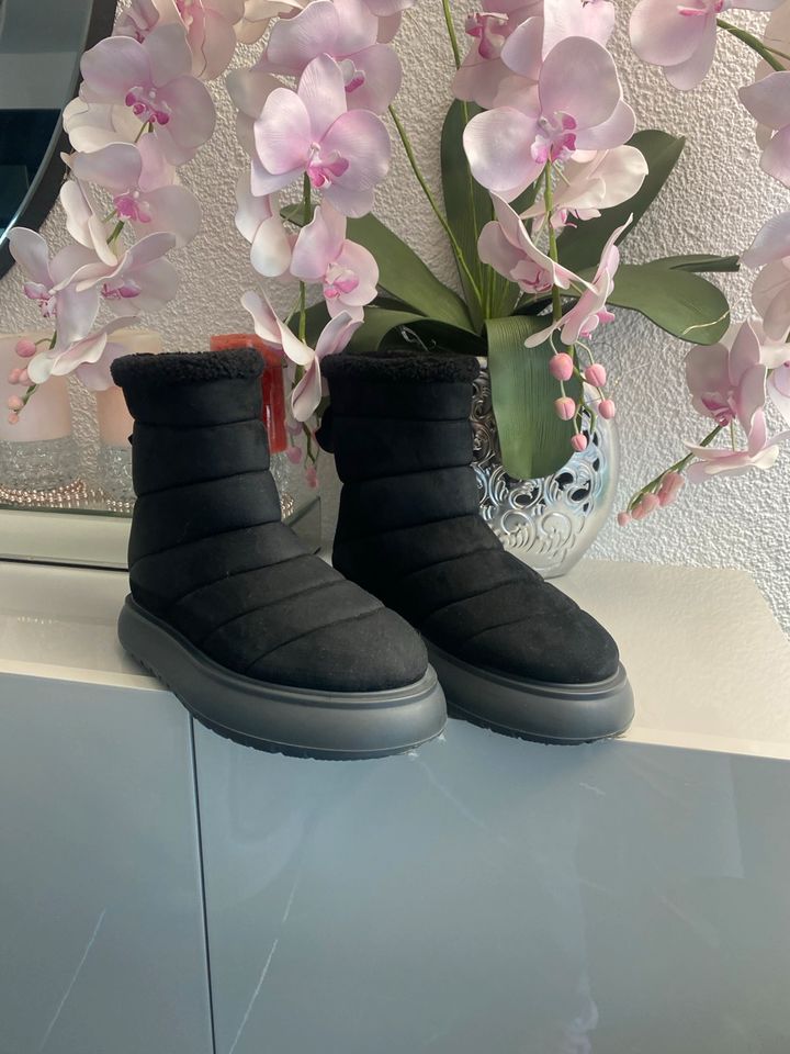 MONCLER BOOTS in Herford