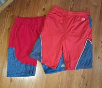 2 Hosen, GAP u bodyglove,  Gr ca 150, ab ca 11/12 jahre, top Baden-Württemberg - Burgstetten Vorschau