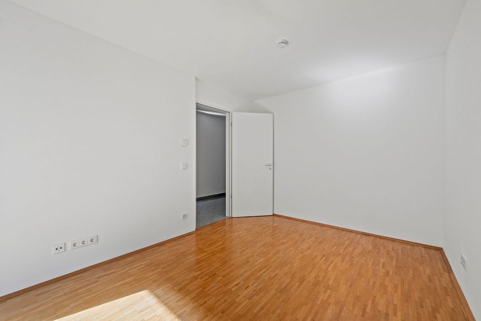 Stilvolle 2-Zimmer-EG-Wohnung mit Terrasse und EBK Schwanthalerhöhe in München