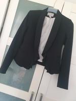 Blazer in schwarz H&M Gr. 36 Hessen - Dietzhölztal Vorschau