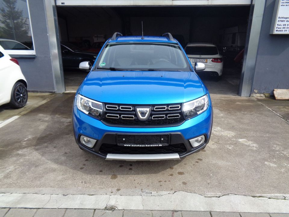 Dacia Sandero Stepway Prestige Klima Navi 40 Tkm PDC in Göttingen