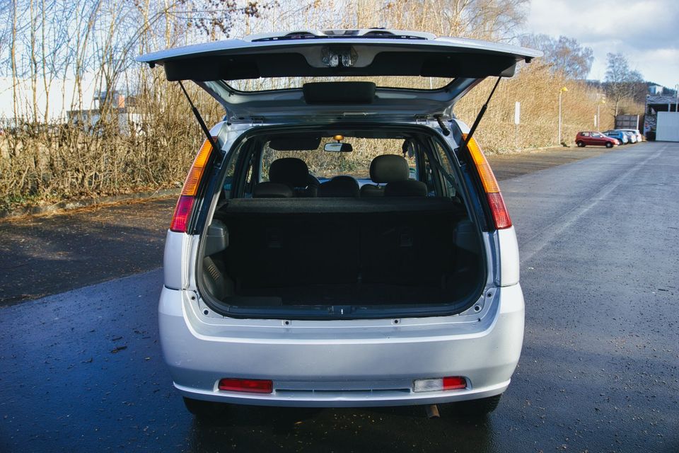 SUBARU JUSTY 94PS in Marburg