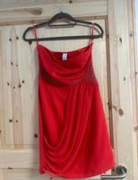 Schönes rotes kleid Baden-Württemberg - Aulendorf Vorschau
