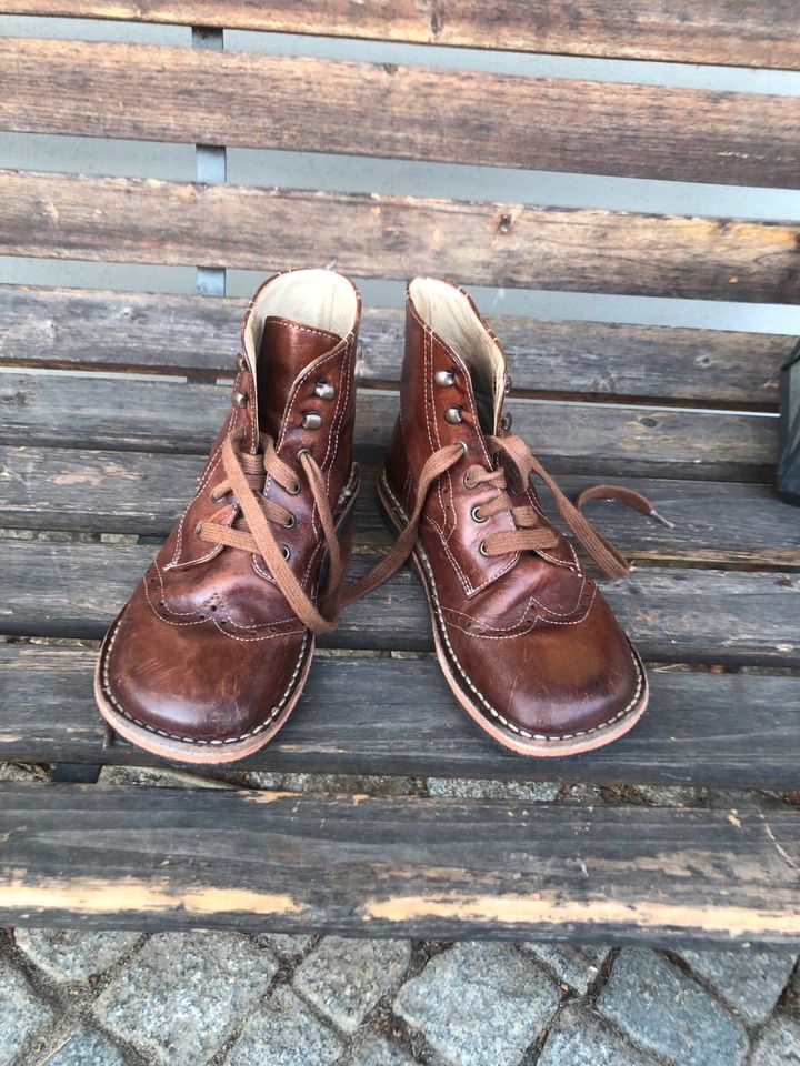 Italienische Brogues 31 Echt Leder Boots festlich Budapester in Radebeul