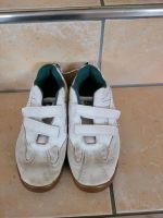 Hi-TEC Turnschuhe Gr. 33 weiss beige, helle Sohle Nordrhein-Westfalen - Netphen Vorschau