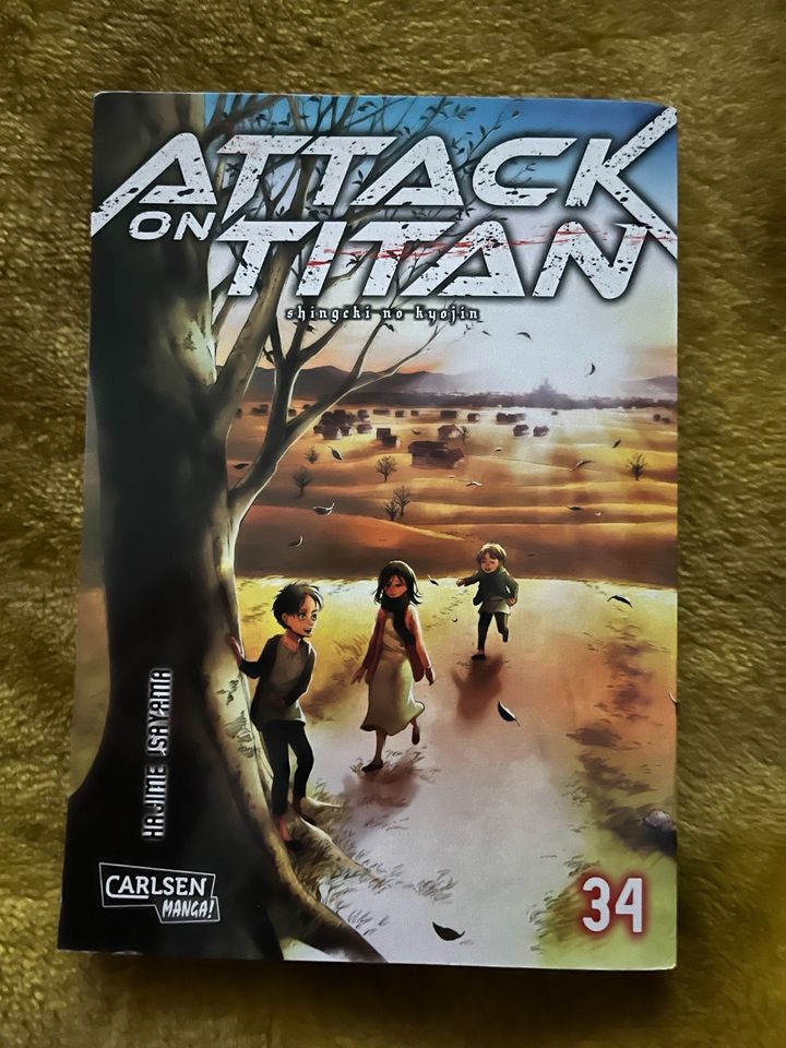 ATTACK ON TITAN Band 34 in Magstadt