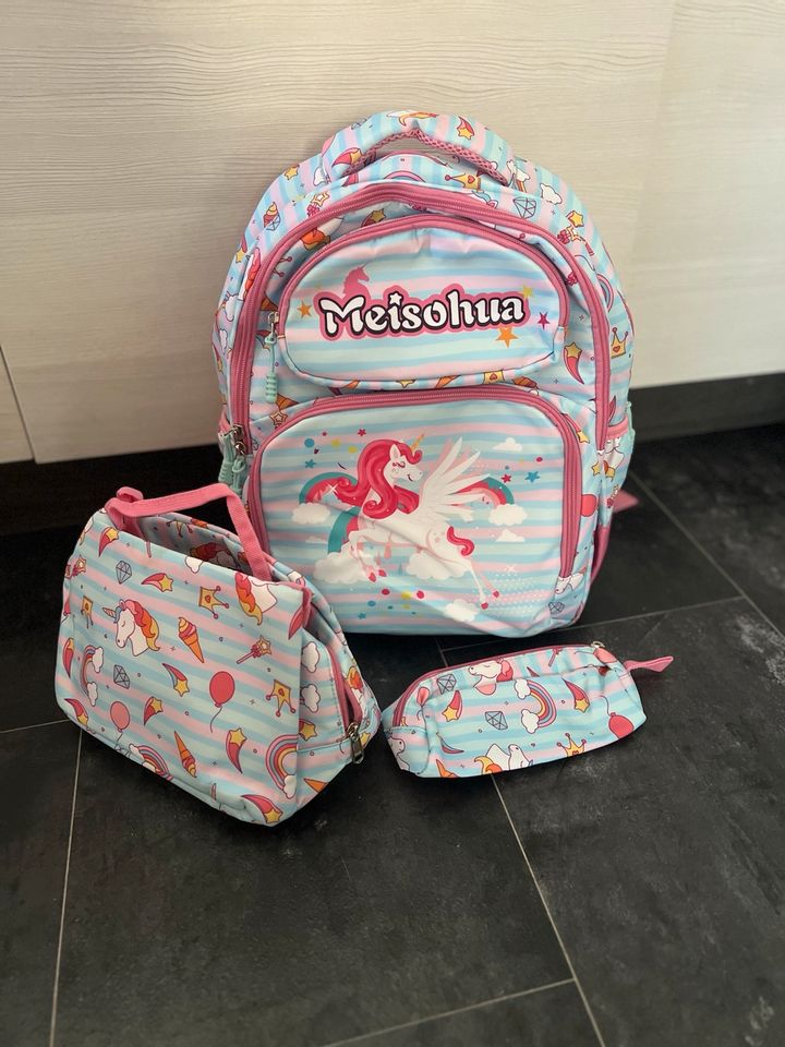 schöner Einhorn Schulranzen / Rucksack nie benutzt / gerne tausch in Rockeskyll