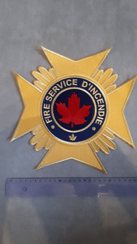 Feuerwehr Abzeichen / Patch - Canada DND Fire Service ca. 25cm in Ortenburg