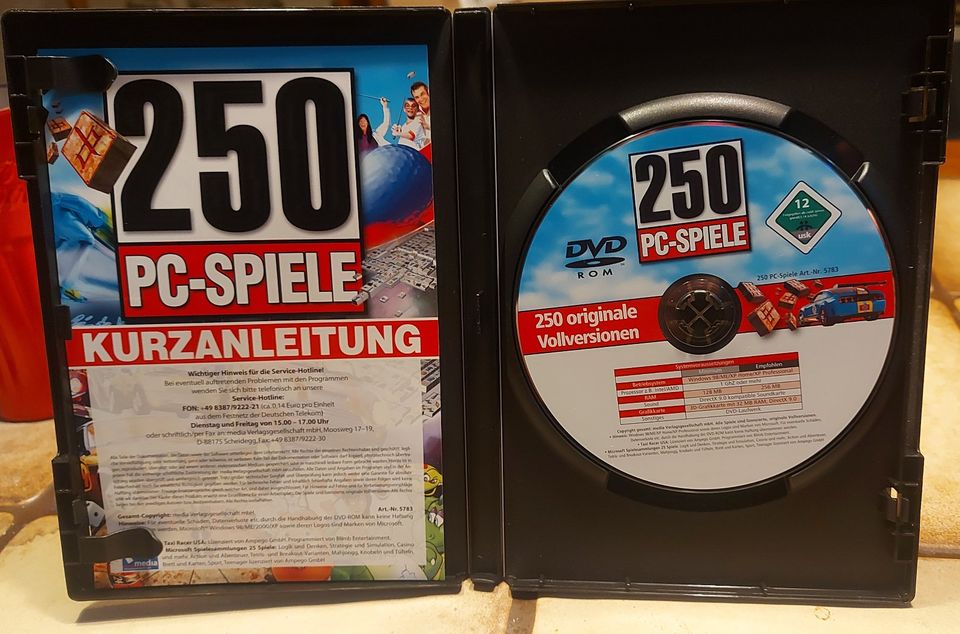 250 PC Spiele, FSK ab 12, Zustand gut in Bad Urach