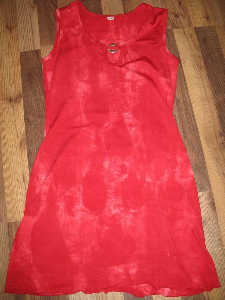 Tolles kräftig rotes Batikleid, Minikleid super schön Gr. 34 in Ferch