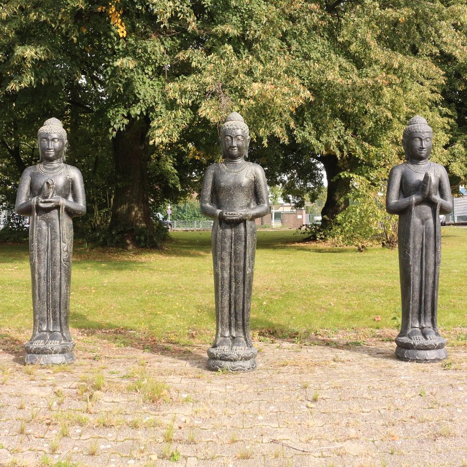 XXL Buddha Statue Lebensgroß Gartenfigur Meditation 190 cm in Bochum