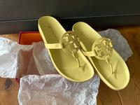 *Schnäppchen*, Neue Tory Burch Sandalen München - Schwabing-Freimann Vorschau
