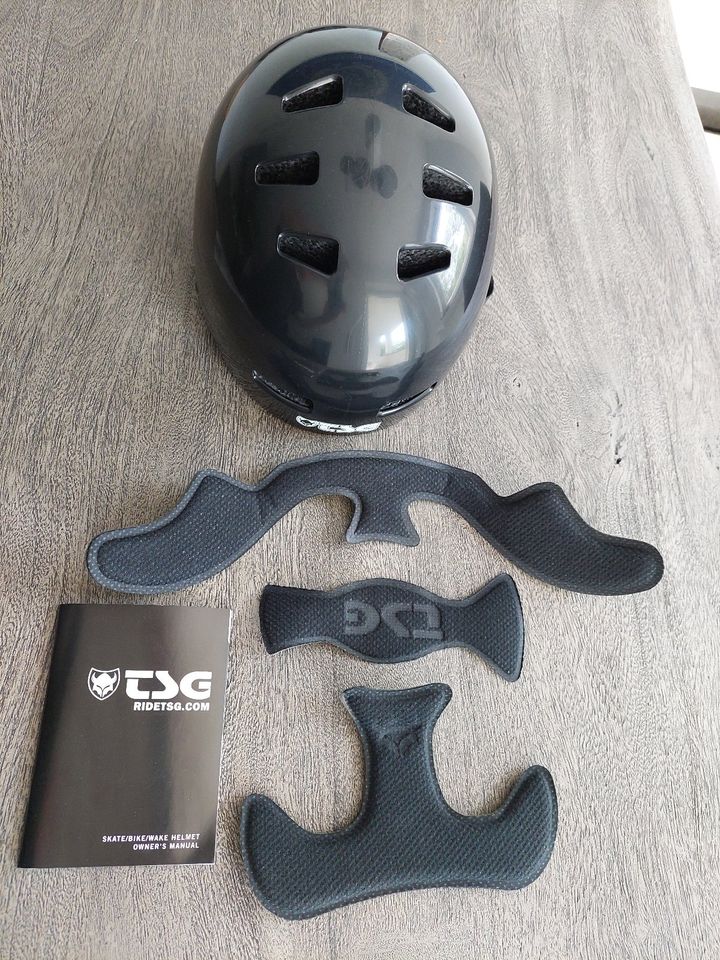 Mountainbike/Dirt Helm TSG Gr 57-59 cm Kopfumfang in Bergisch Gladbach