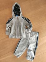 Adidas Trainingsanzug - Jogginghose 74 Bayern - Germering Vorschau