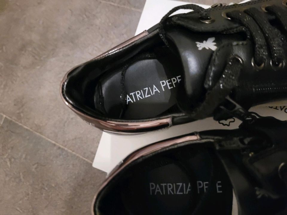 NEU Patrizia Pepe Sneaker Damen NP,schwarz NP 210 € in Didderse