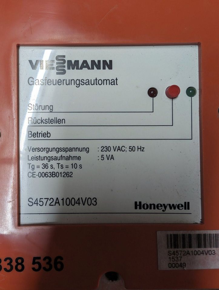 Vissmann Gasfeuerungsautomat 7838 536 Honeywell S4572A1004V03 in Hiltrup