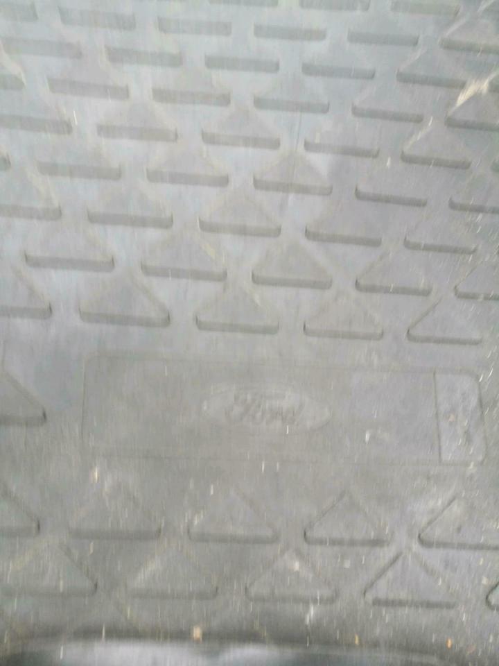 Kofferraumwanne Ford Mondeo Kofferraum Matte Wanne in Mühl Rosin