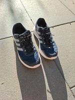 Sneaker Adidas Gr. 7 bzw. 40⅔ Bayern - Freising Vorschau