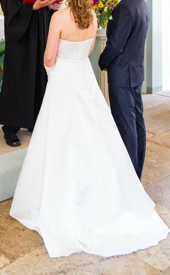 Brautkleid Gr. 36 oder 34, Yvory, A-Linie, fast wie NEU in Neustadt am Rübenberge